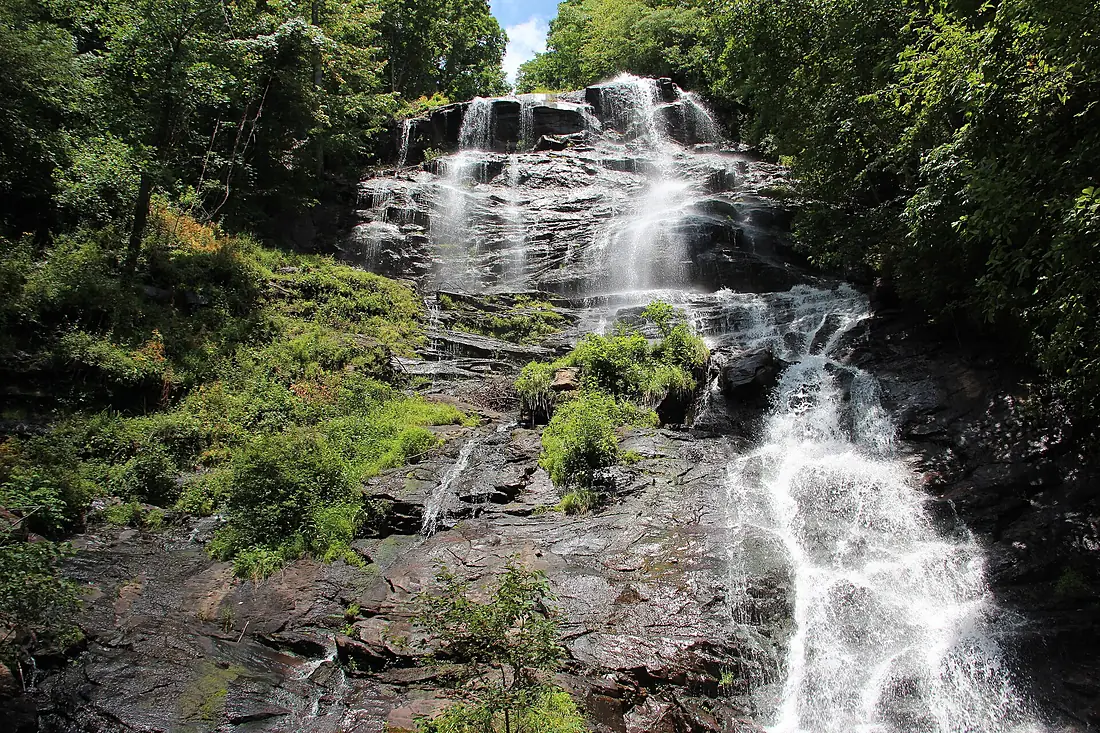 Amicalola Falls (20404383932)