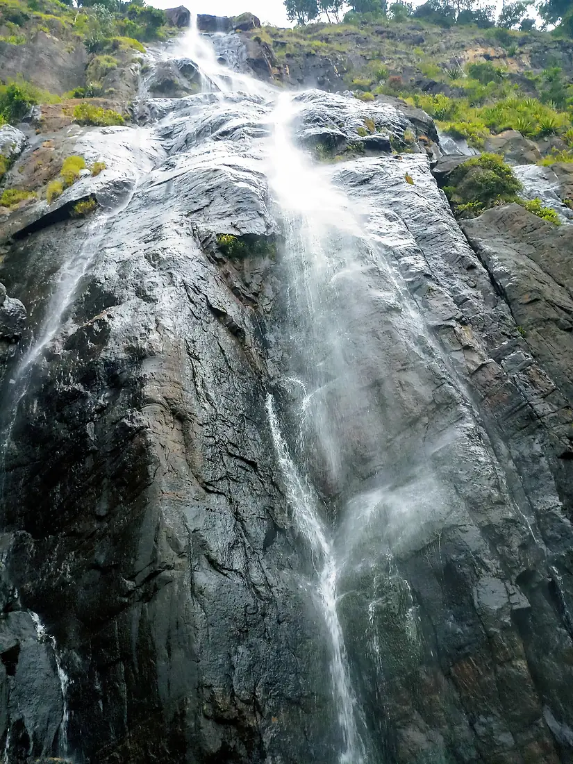 Bambarakanda fall