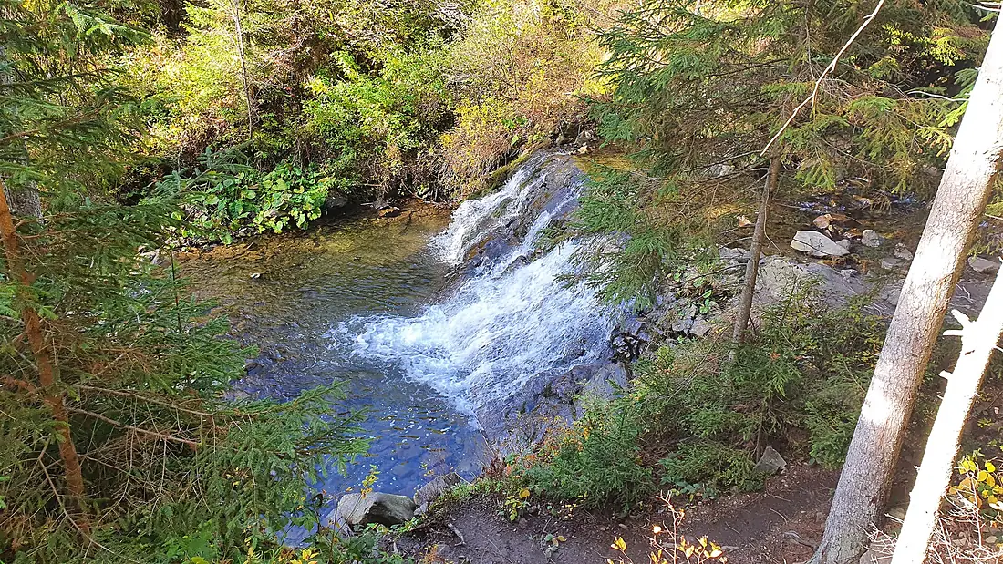 Водоспад Бо́гдан с. Поляниця 01