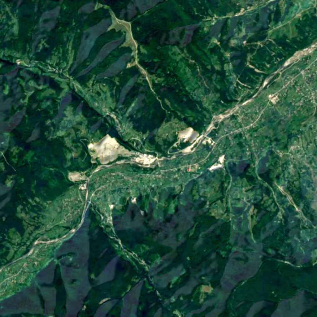 Bukhtivecko-Bystrytskyi Waterfall seen from above (Sentinel-2)