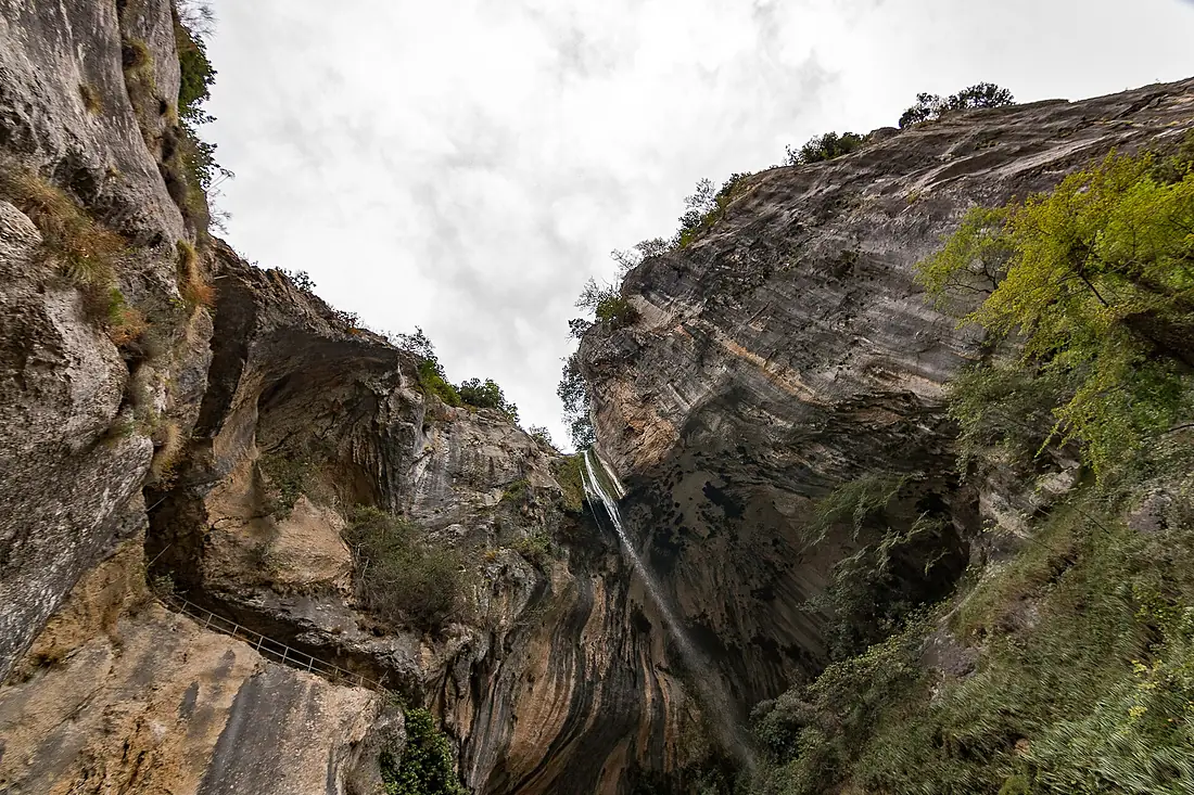 MK54518 Cascade de Courmes