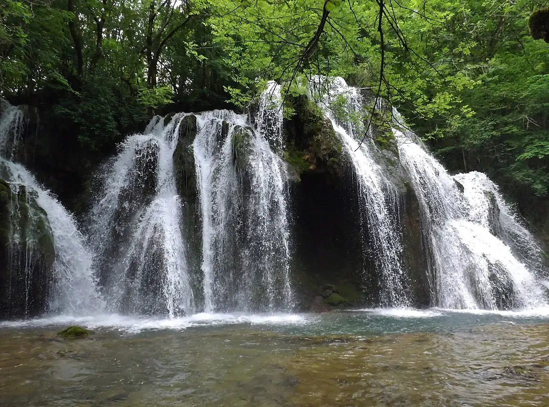 Cascade des Tufs (Jura)