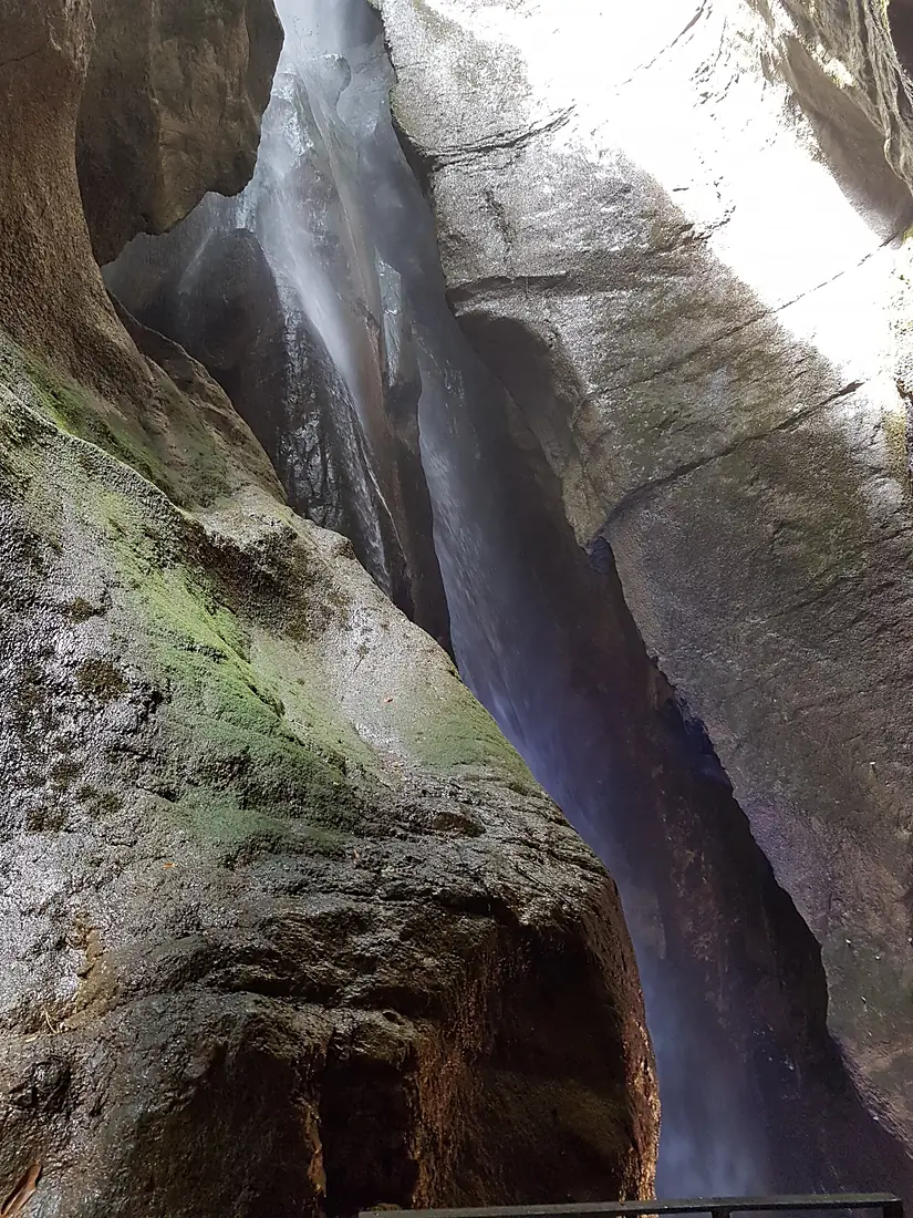 Parco Grotta Cascata Varone 22