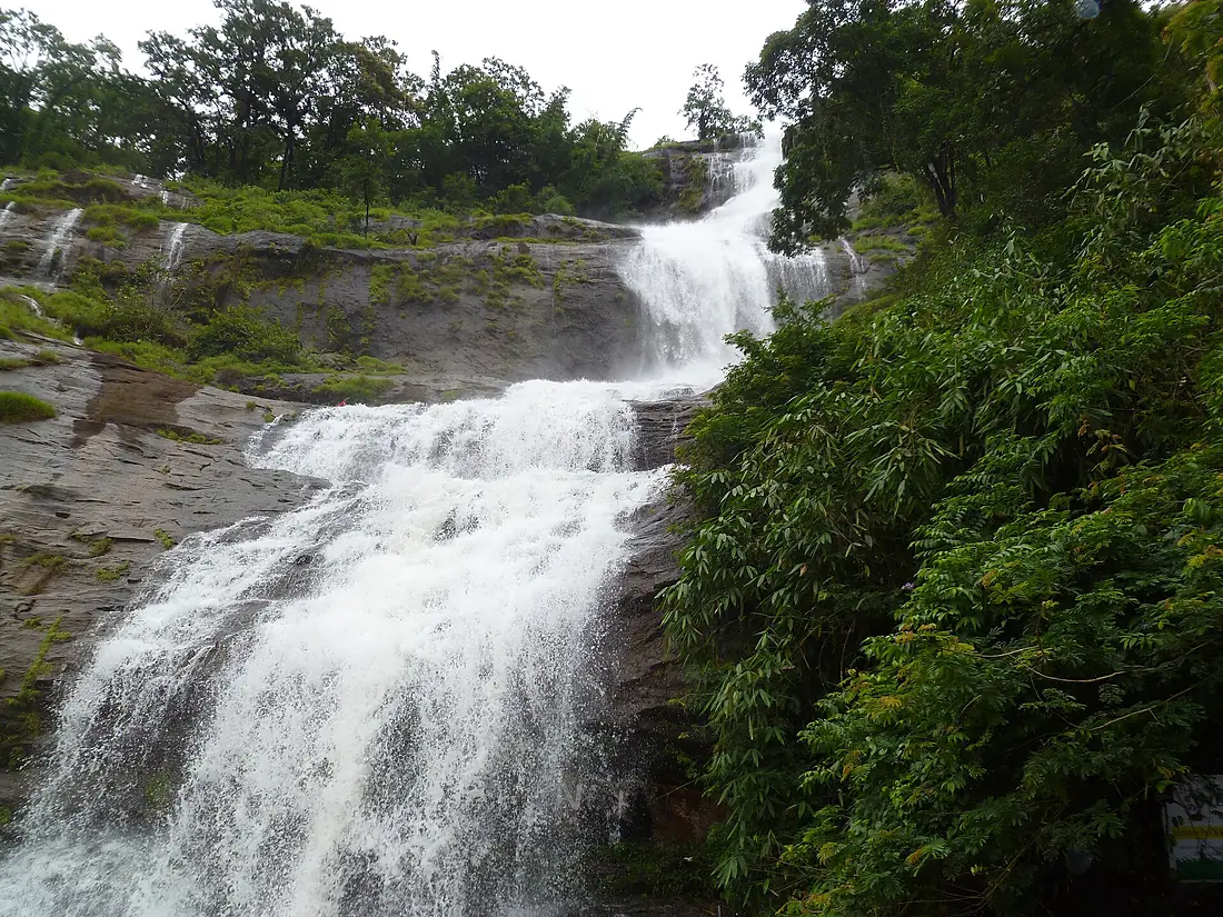 Cheeyappara Waterfalls (4)