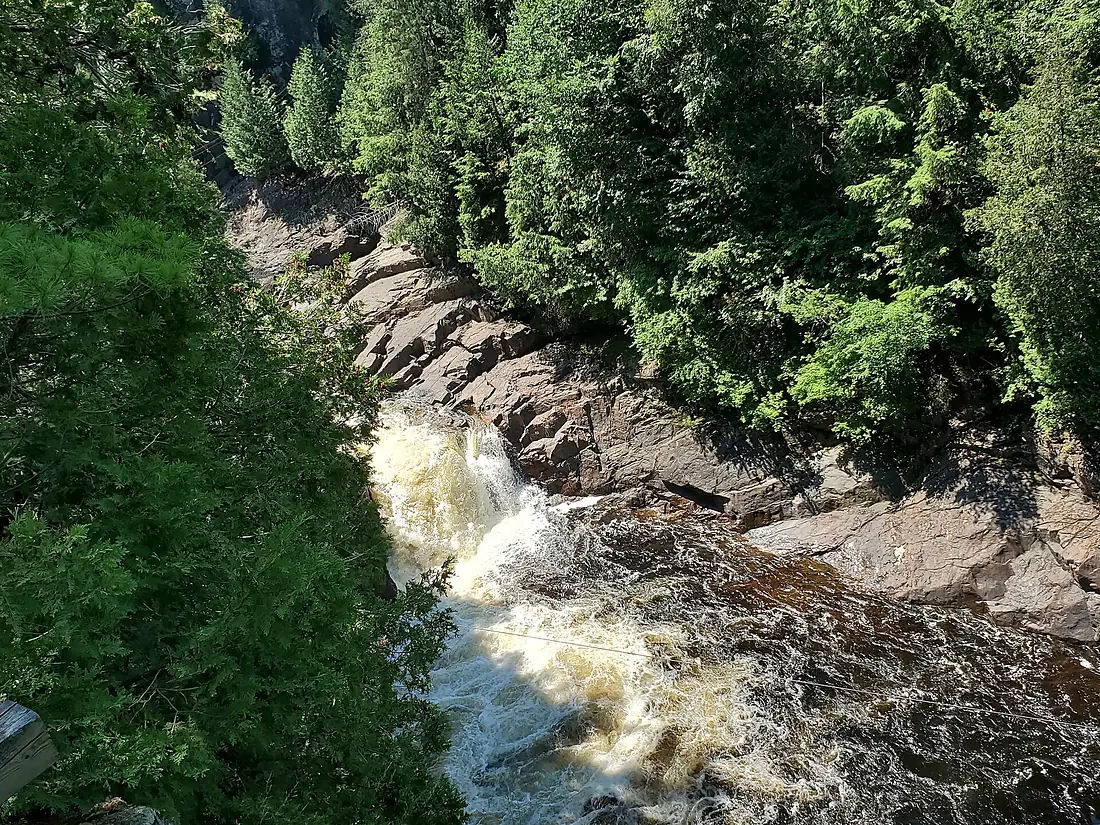Parc des chutes Coulonge 01