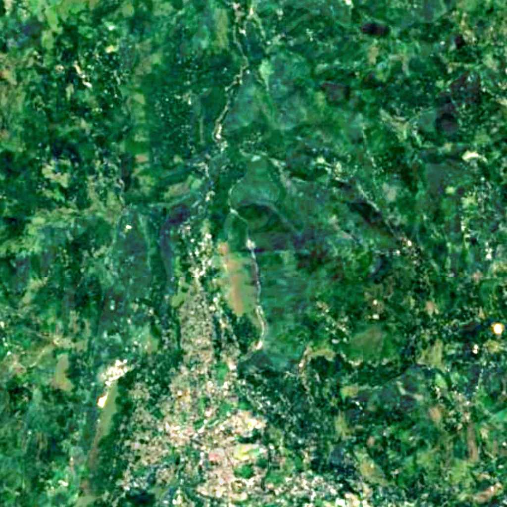 Dunhinda Falls seen from above (Sentinel-2)