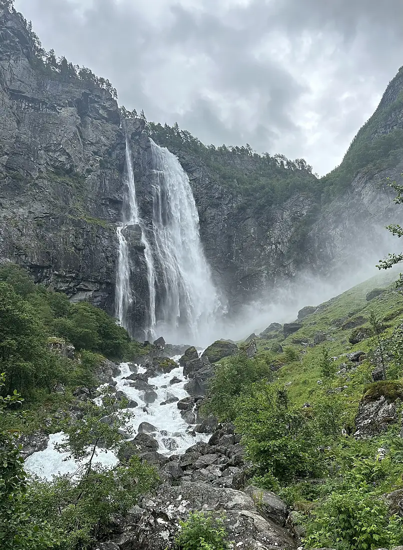 Feigefossen 2023 01
