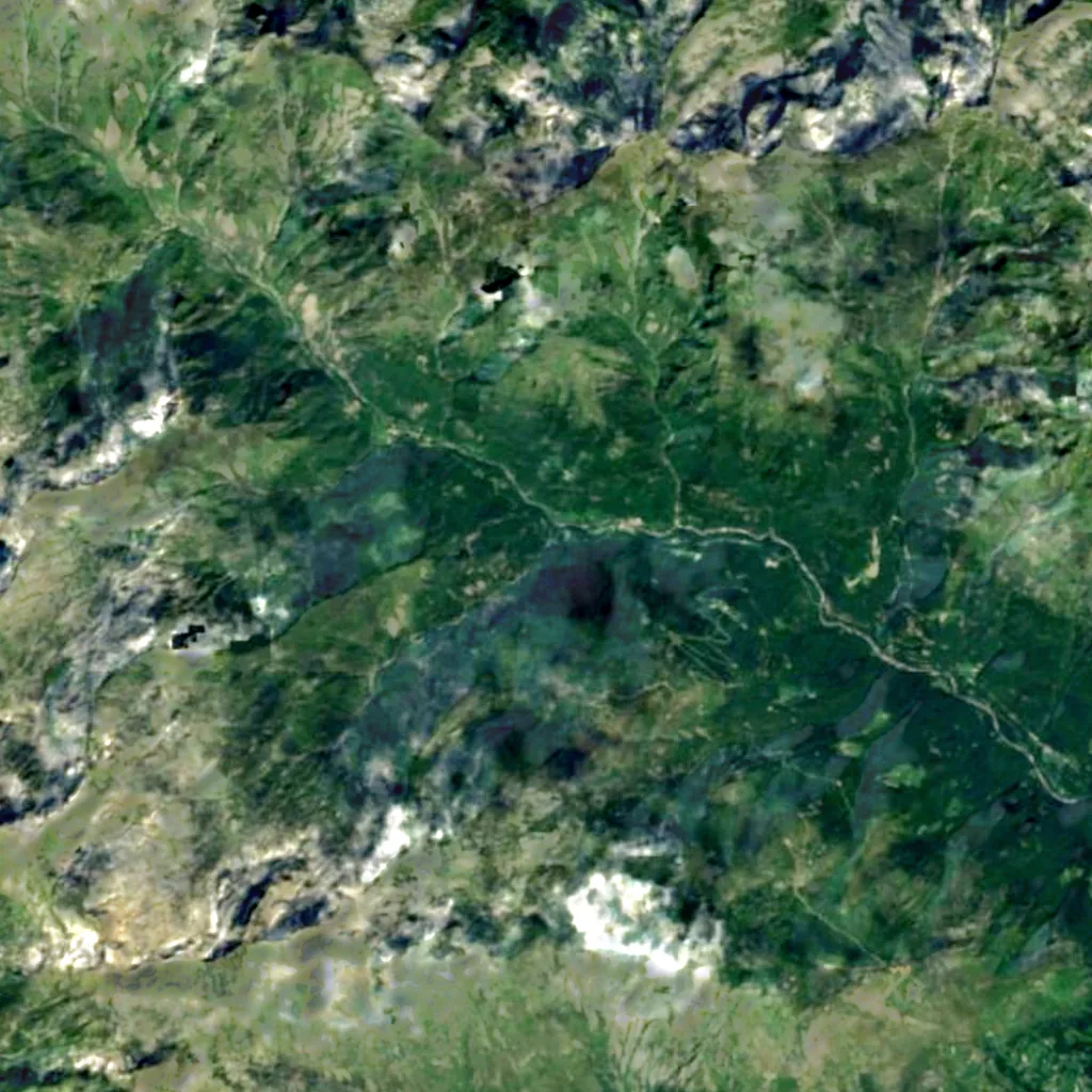 Fondo Waterfall seen from above (Sentinel-2)