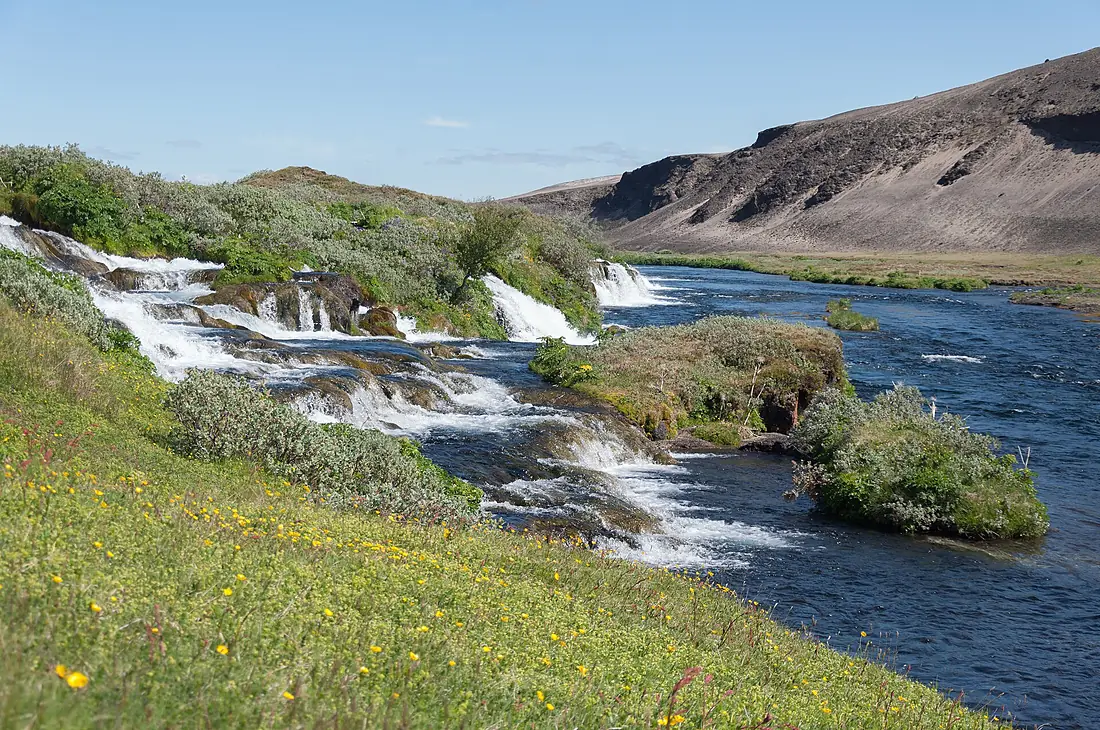 2016-06-14 12-30-29 204.7 Iceland Suðurland - Fludir