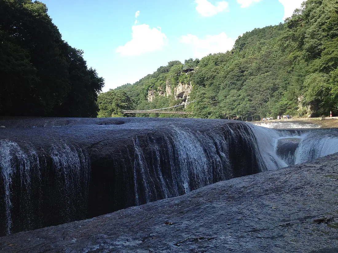 Fukiware Falls