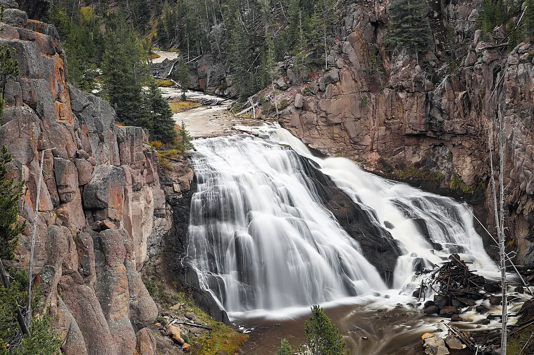 Gibbon Falls (15275420629)