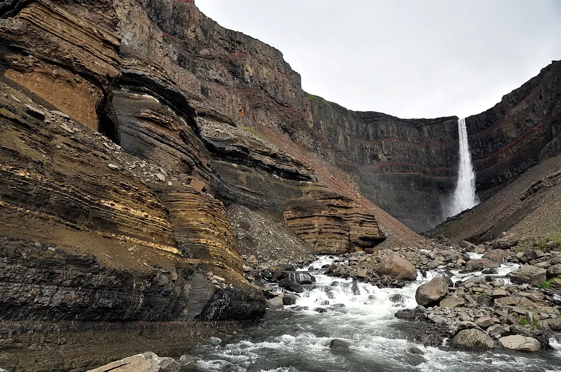 Fervenza De Hengifoss (864390)