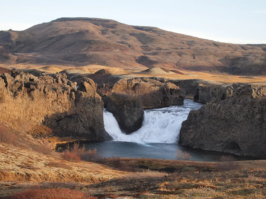 Hjalparfoss - panoramio