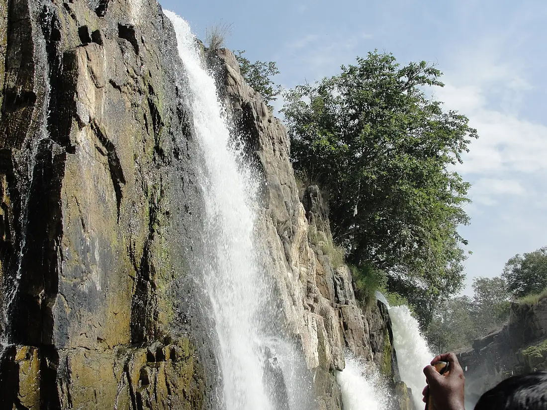 A beauty of Hokenakal water falls 2