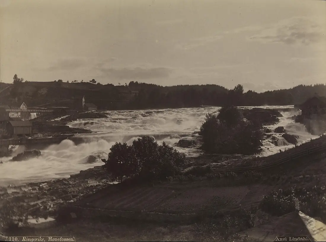 110. Ringerike, Hønefossen - NB bldsa AL0110