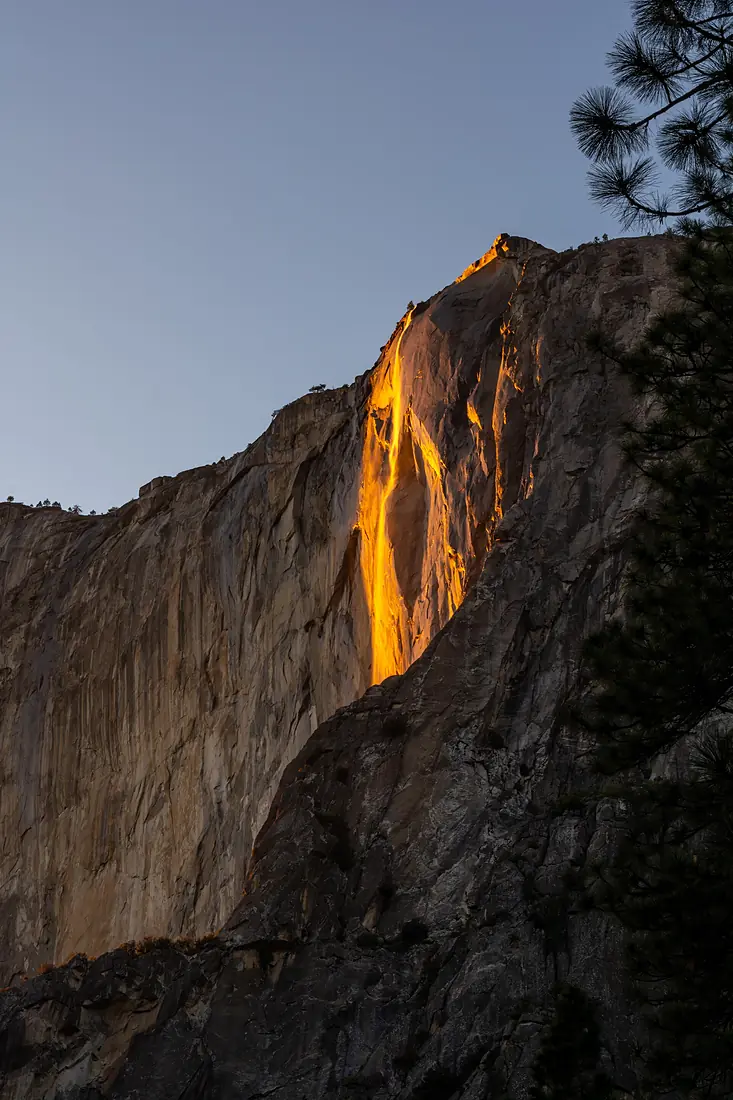 Yosemite National Park - Fire Falls - Flickr - RuggyBearLA