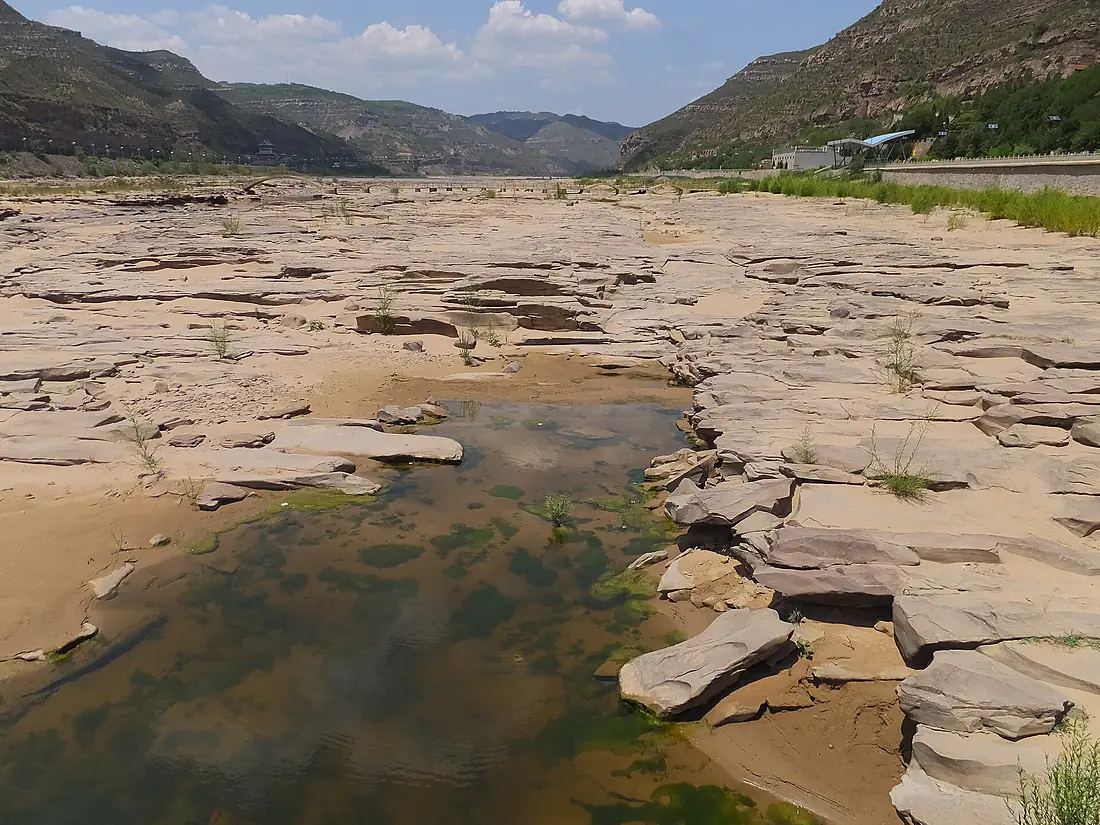 Hukou Waterfall 壺口瀑布 - panoramio (1)