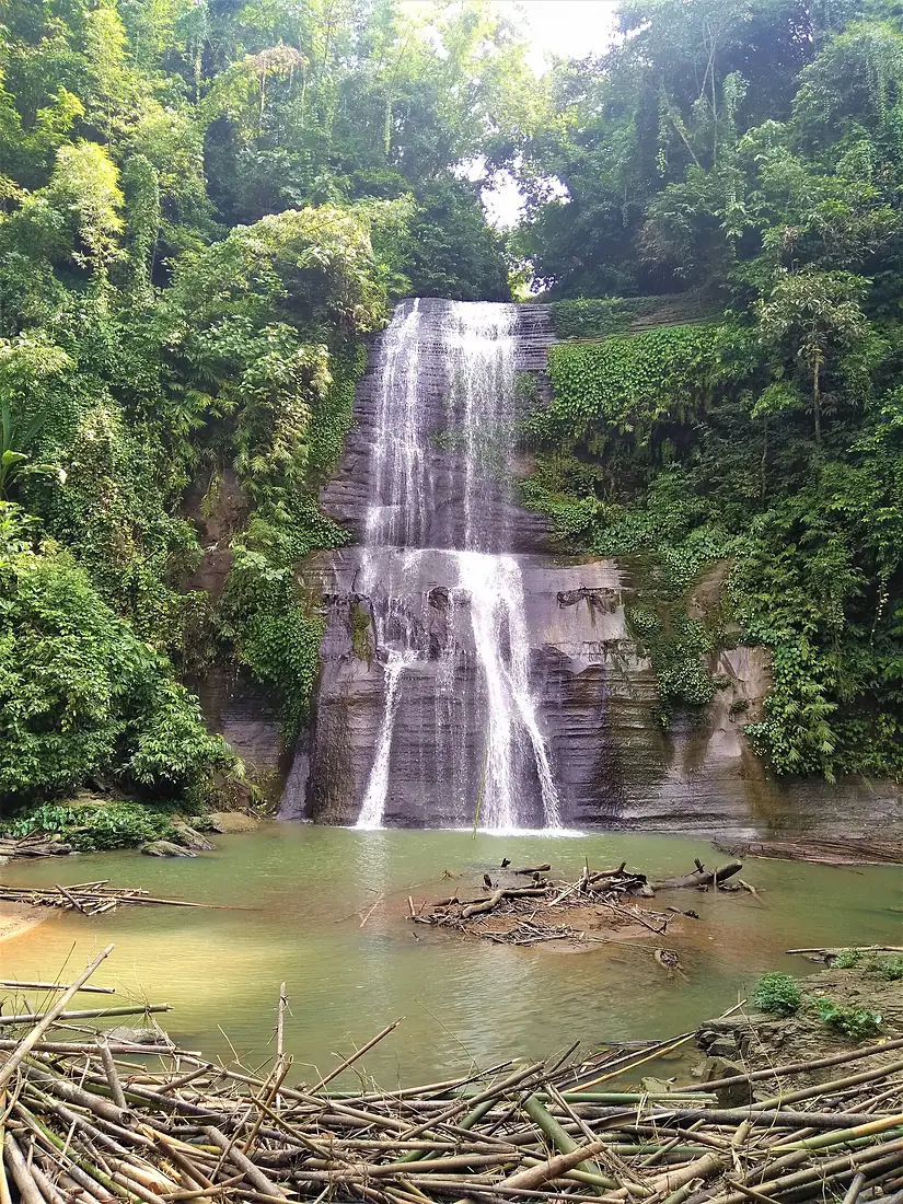 Hum Hum Waterfall (1)