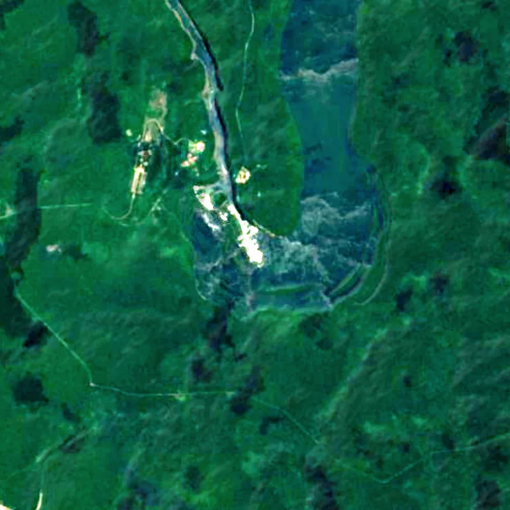 Iguaçu Falls seen from above (Sentinel-2)