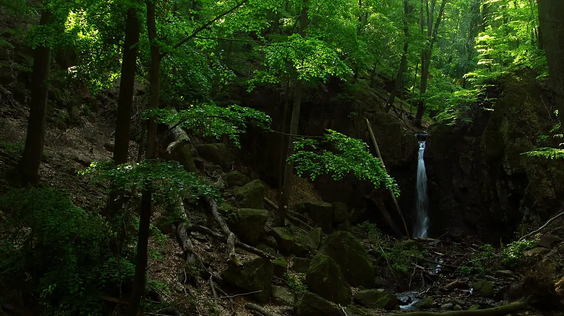 Ilonavalleywaterfall2017