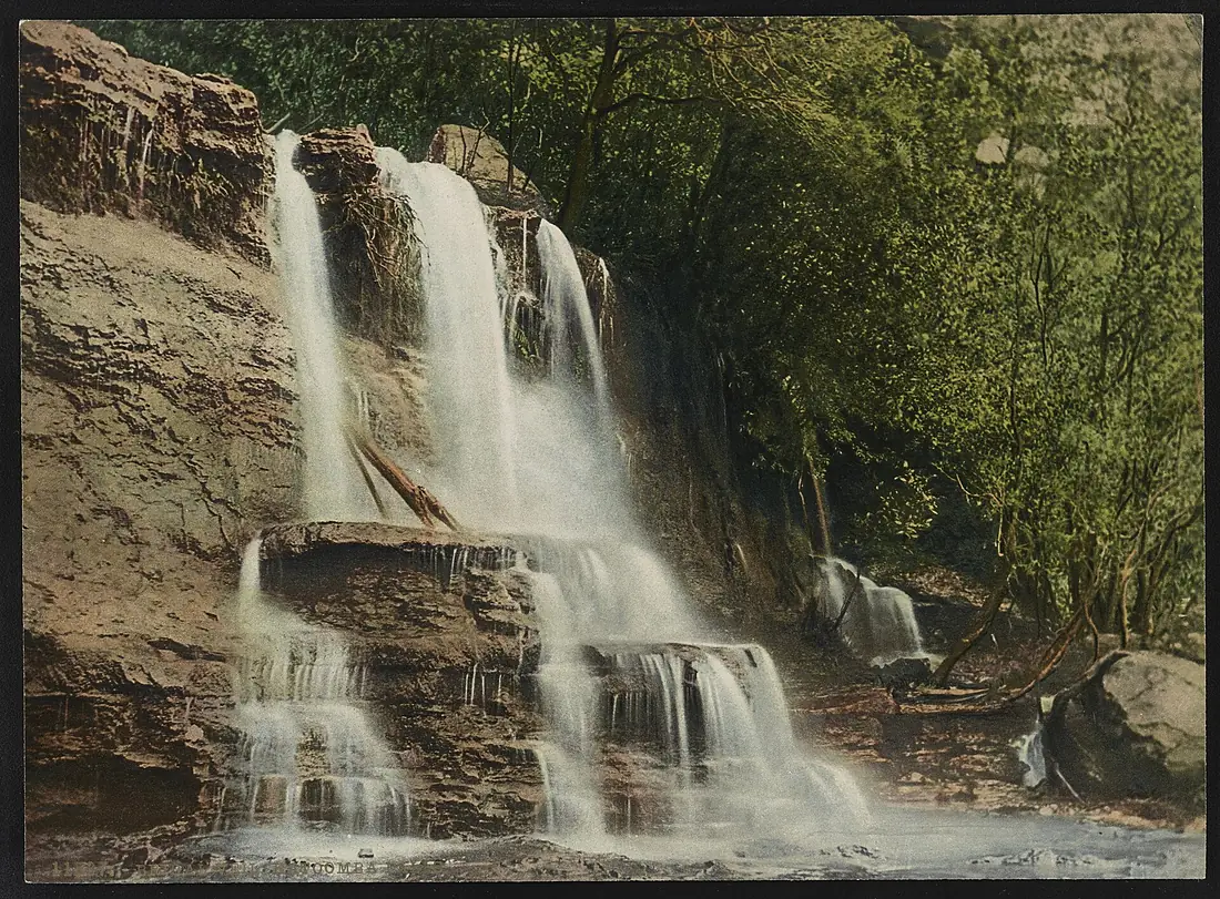 Bridal Veil, Katoomba Falls LCCN2017657729