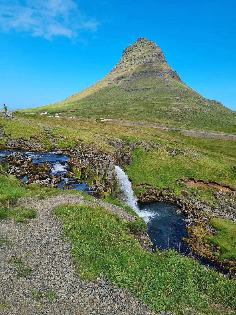Grundarfjörður waterfall, Iceland (81691)