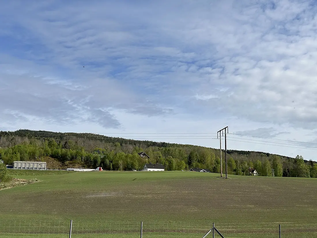 Hadelandsveien sett fra E16 ved Kistefoss, Ringerike (2)