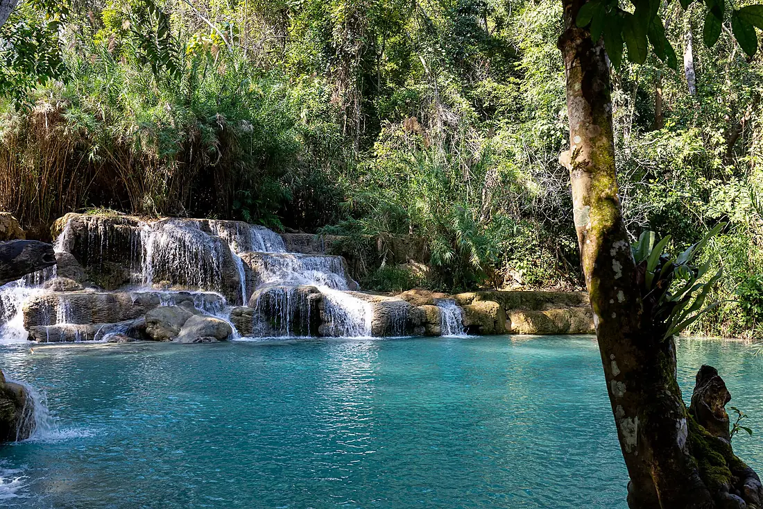 20191212 Kuang Si Falls cascading falls-1