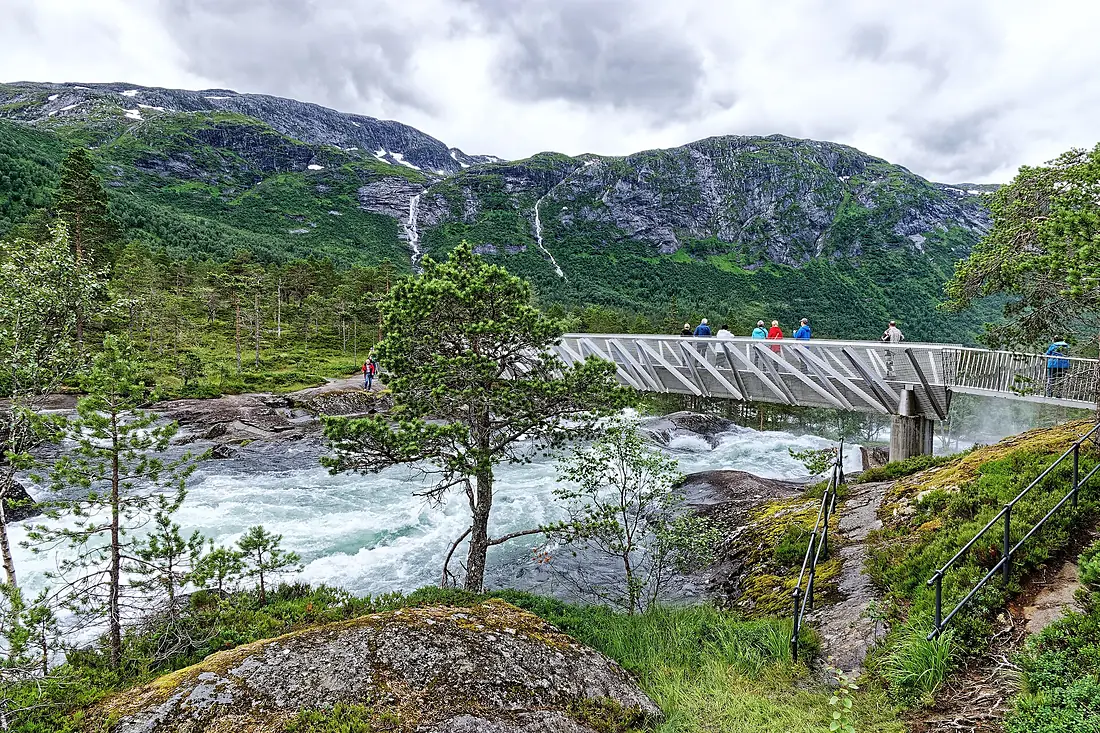 "Der Gaula River kann mächtig und wild sein". 02