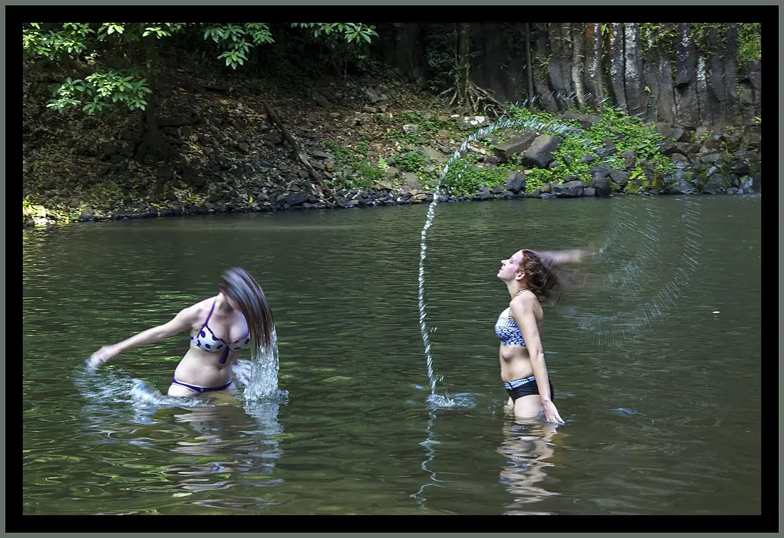 Ladies at Milla Milla Falls NQld-01 (11336662745)