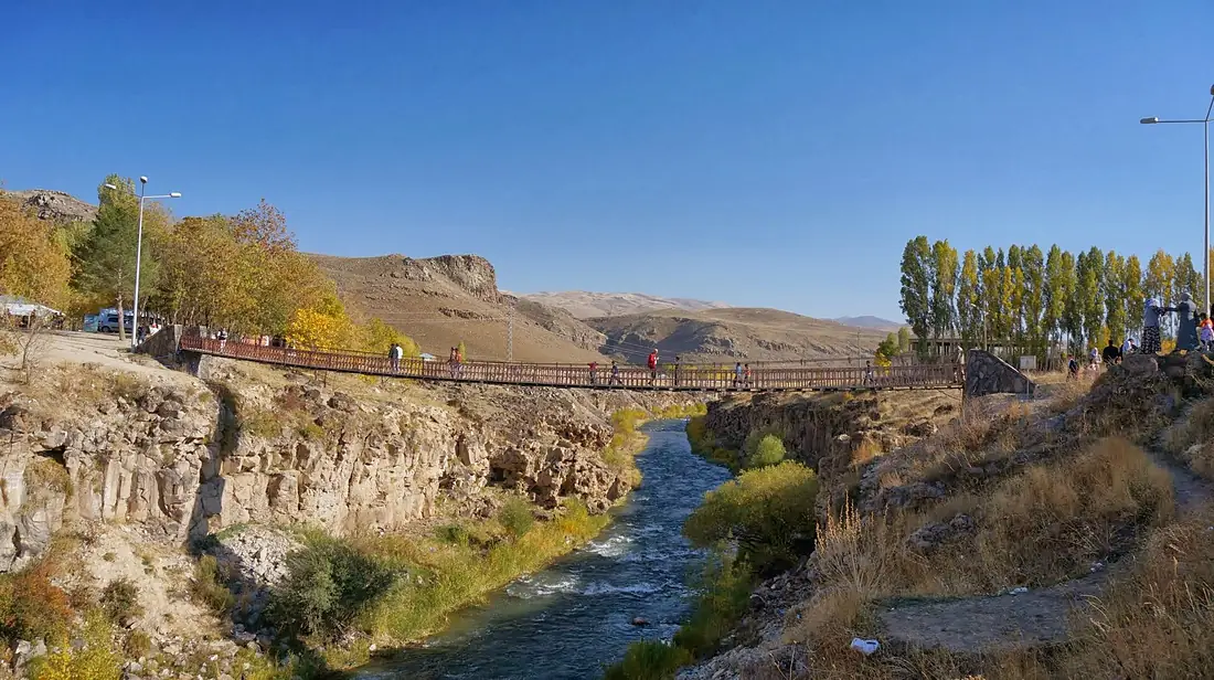 65500 Görecek-Muradiye-Van, Turkey - panoramio (1)