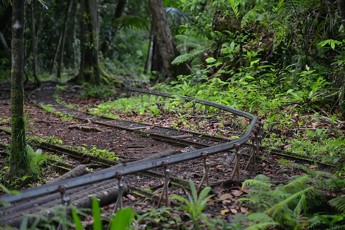 Railroad track - panoramio
