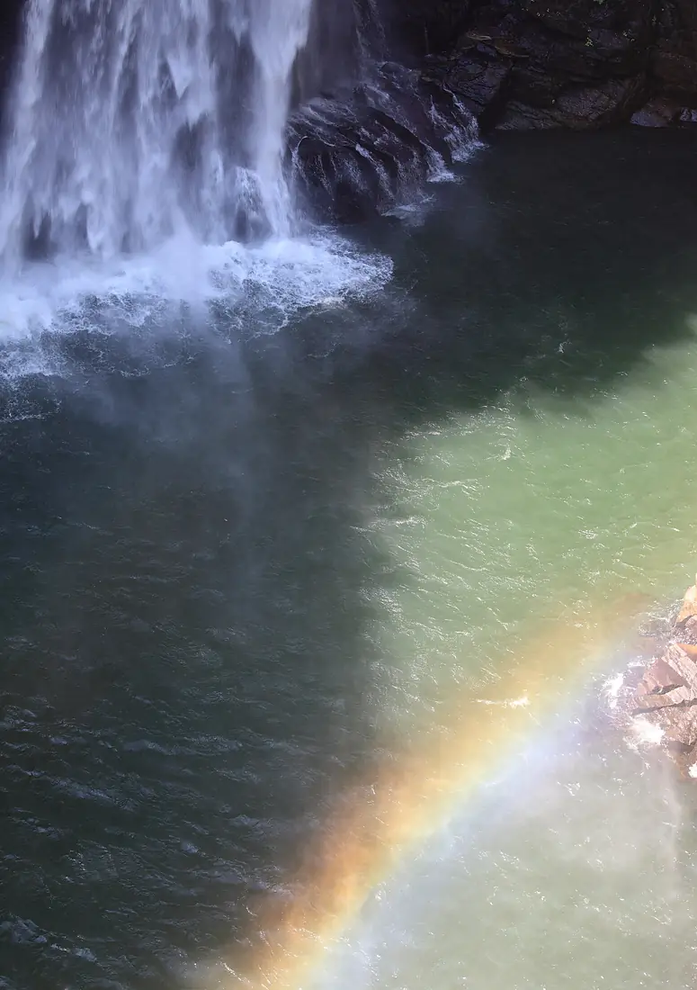 Waterfall 西椎屋の滝(にししいやのたき) (3565508241)
