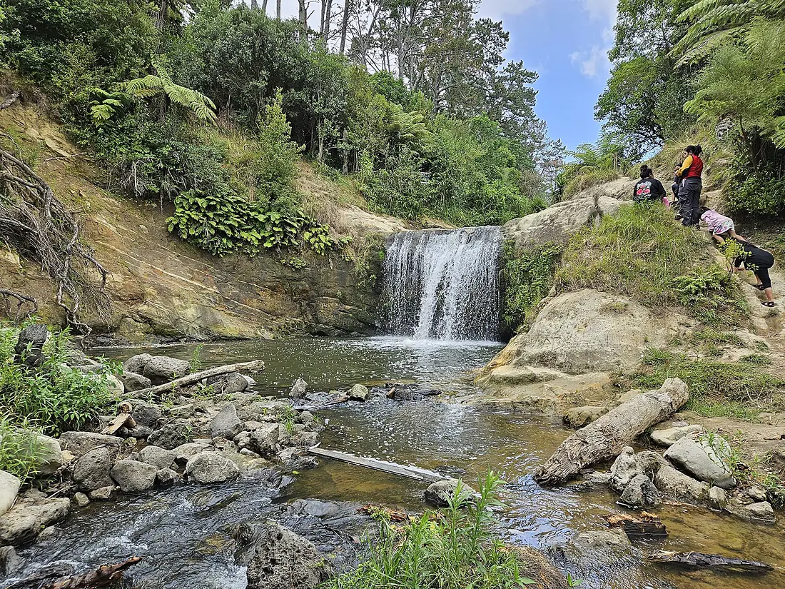 Oakley Creek waterfall 20240203 152039 02