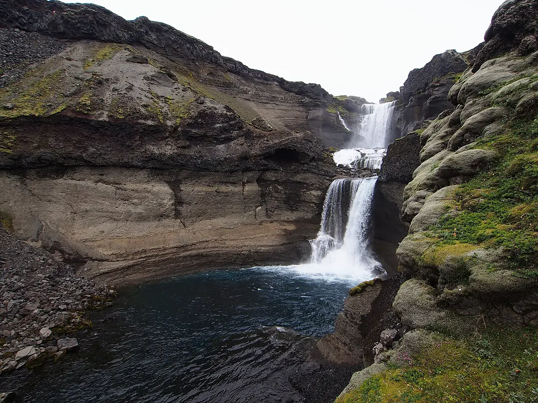 Waterfall Ófærufoss - 2013.08 - panoramio (1)