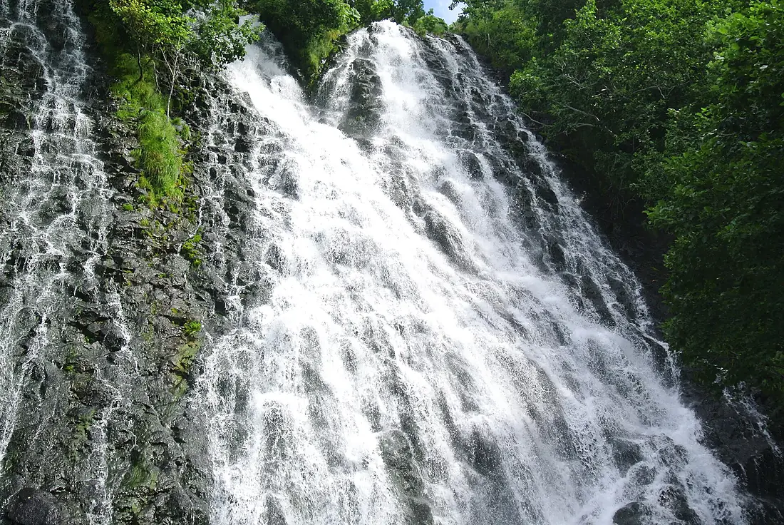 Oshinkoshin Falls 20140811