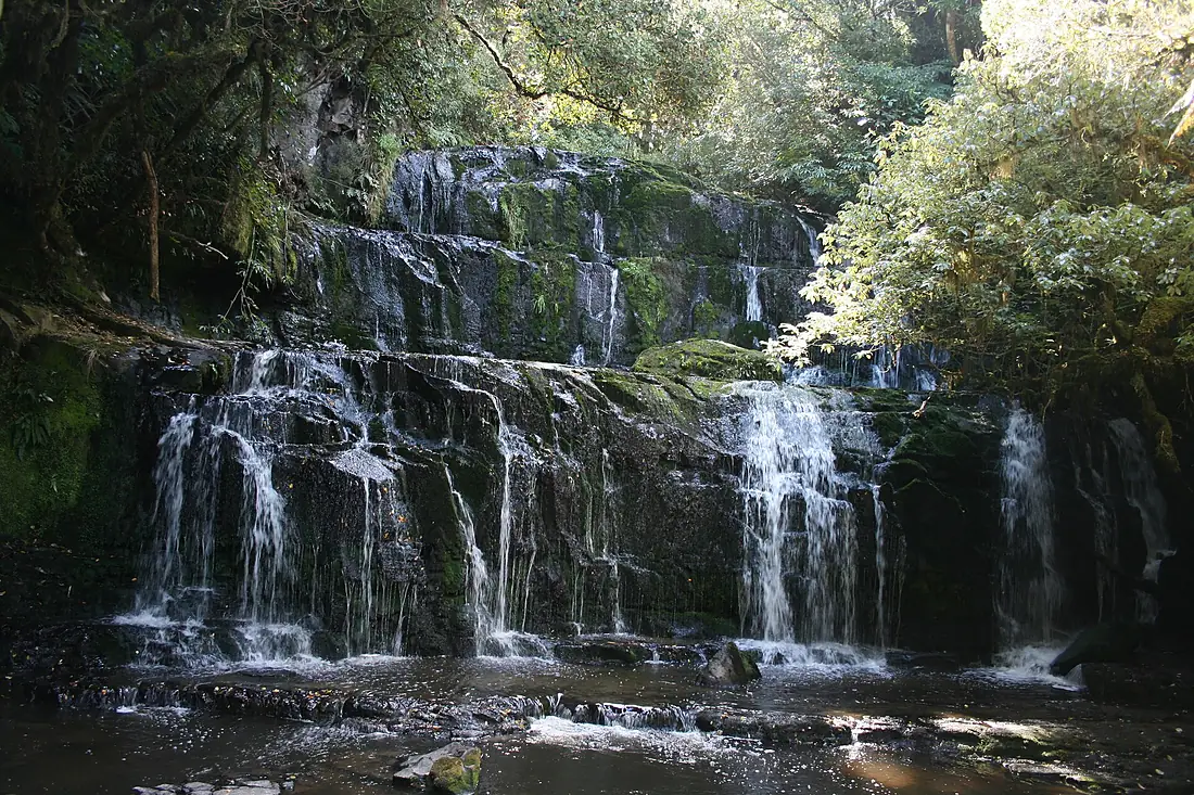 New Zealand Purakaunui Falls 01