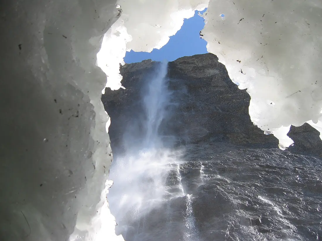 Heaven spray snow (Raysko Praskalo)