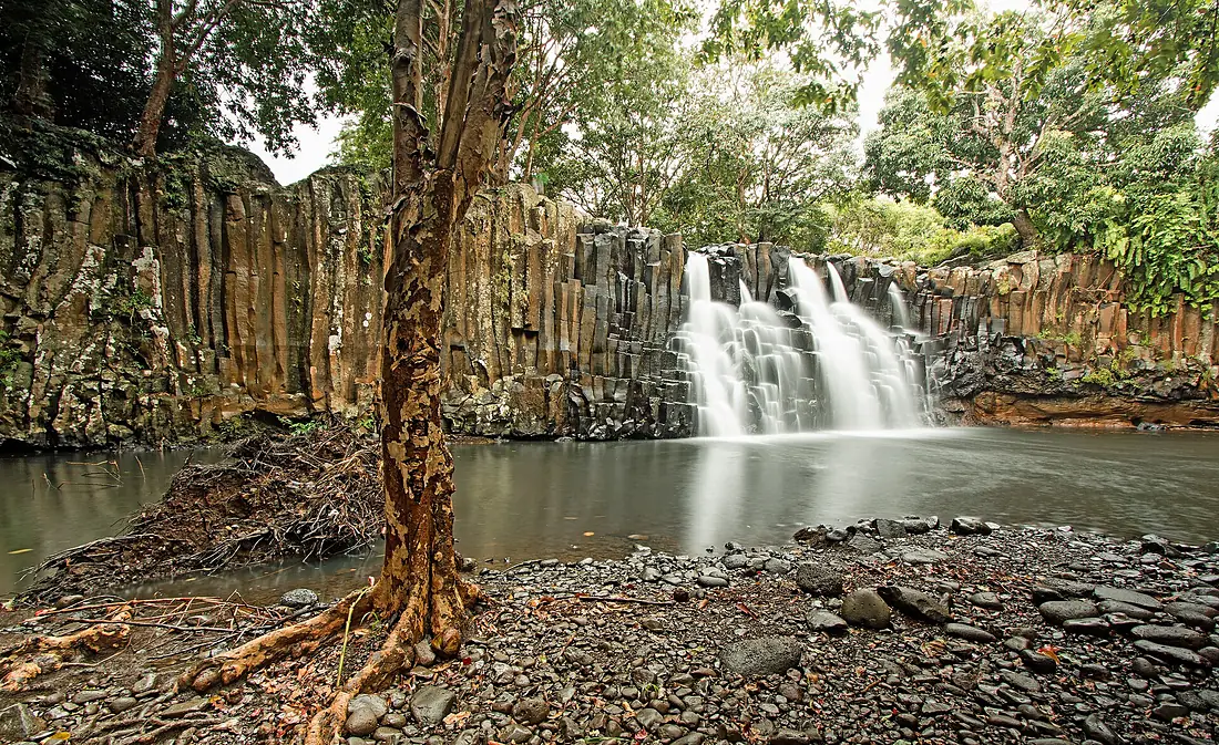 Rochester Falls near Souillac Savanne (23538729186)