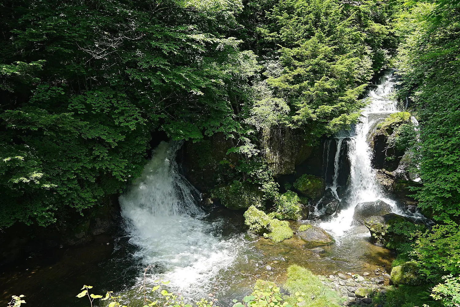 200731 Ryuzu Falls Nikko Japan01s3