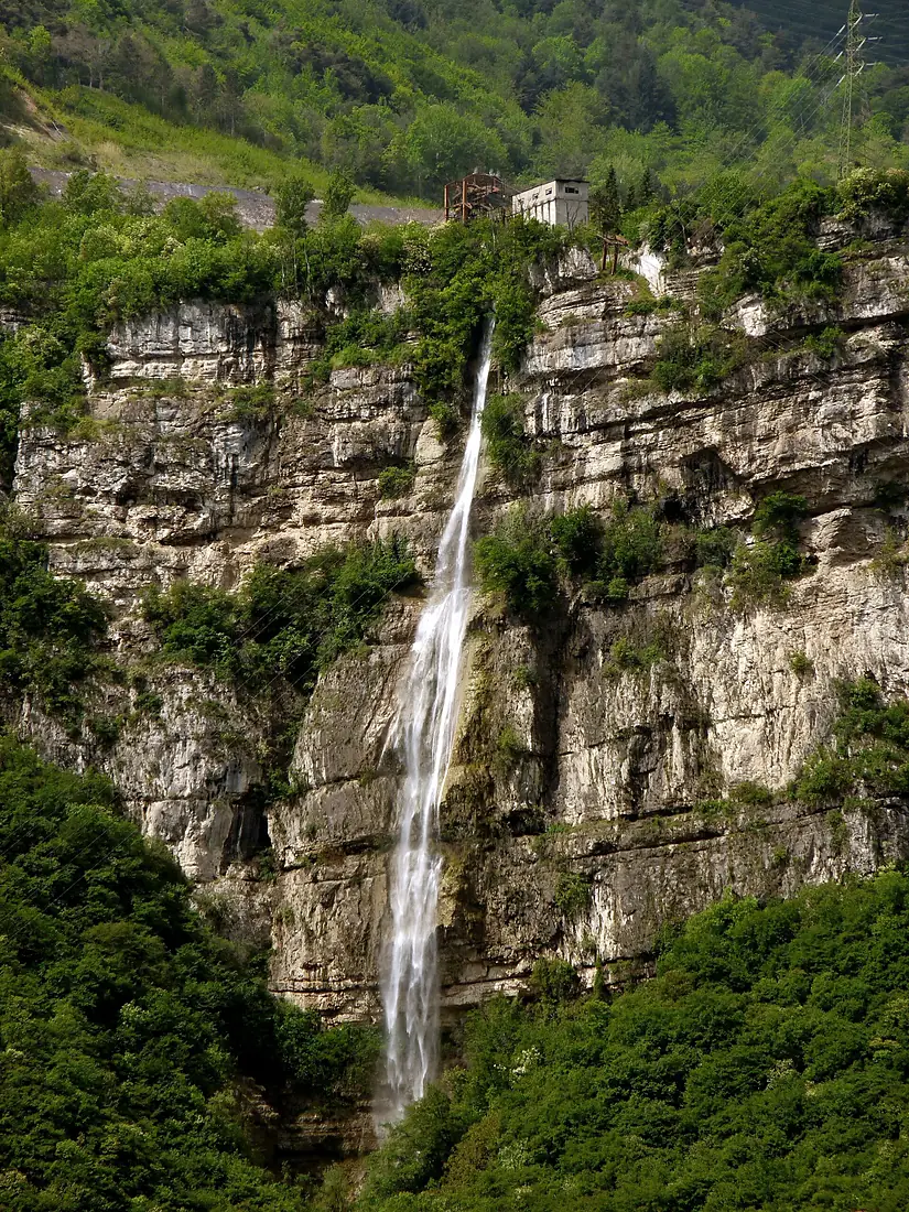 Trento-Sardagna waterfall 2