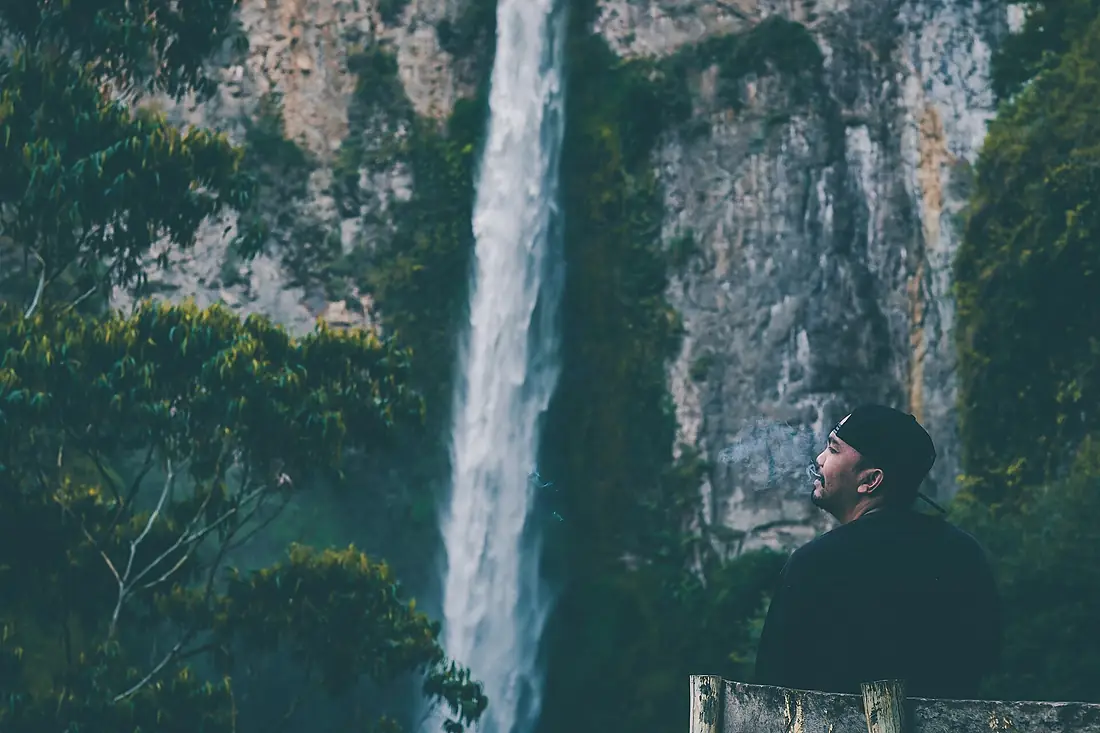 Waterfall (Unsplash)