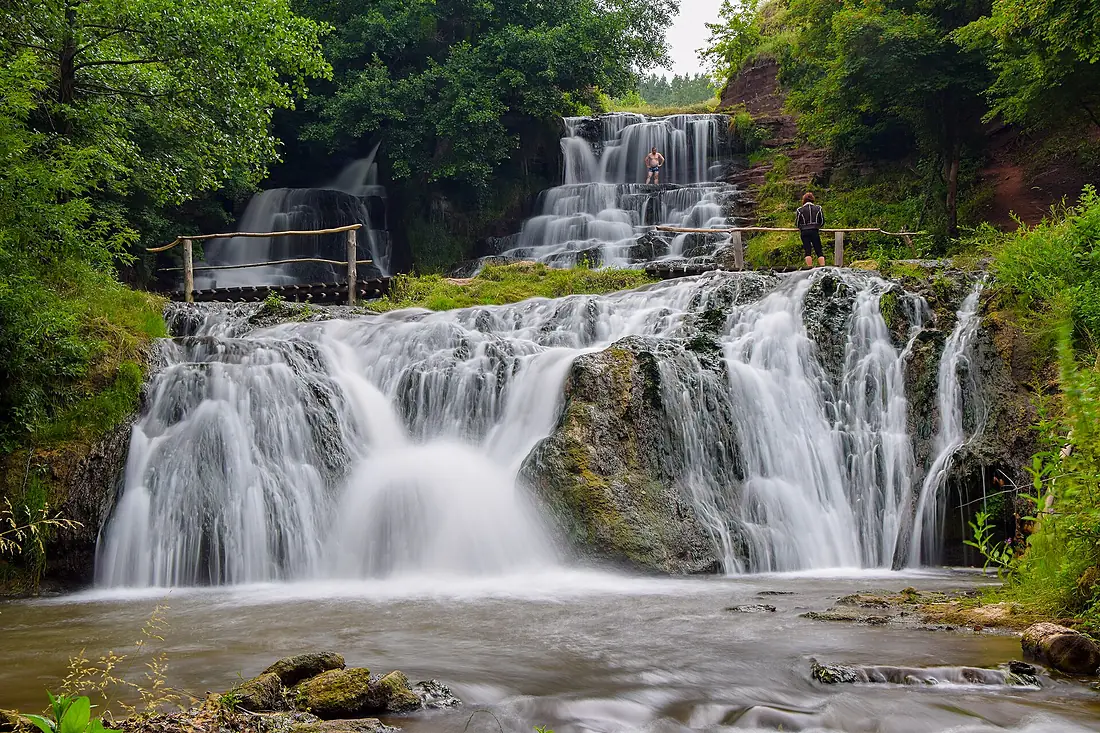 61-220-5012 Dzhuryn waterfall DSC 2094