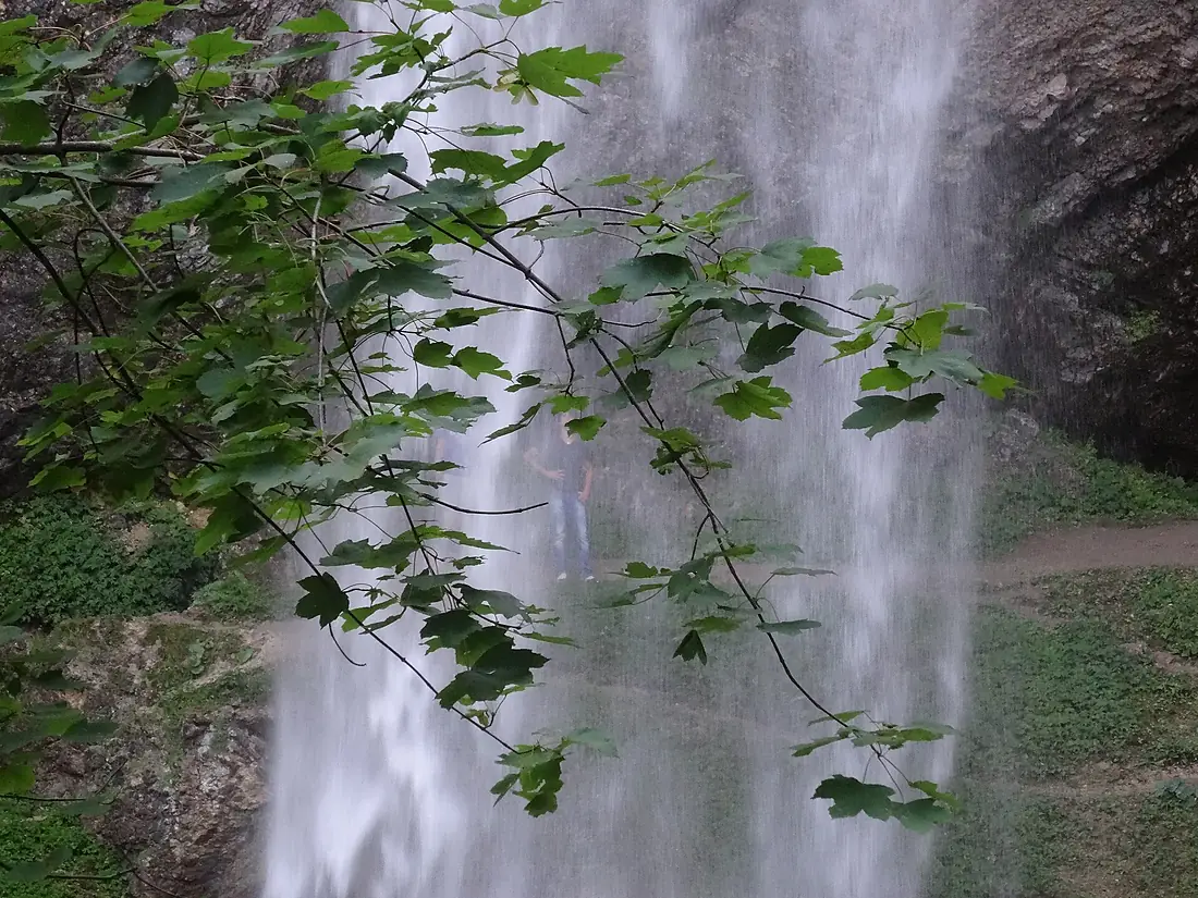 Durch den Wildensteiner Wasserfall - panoramio