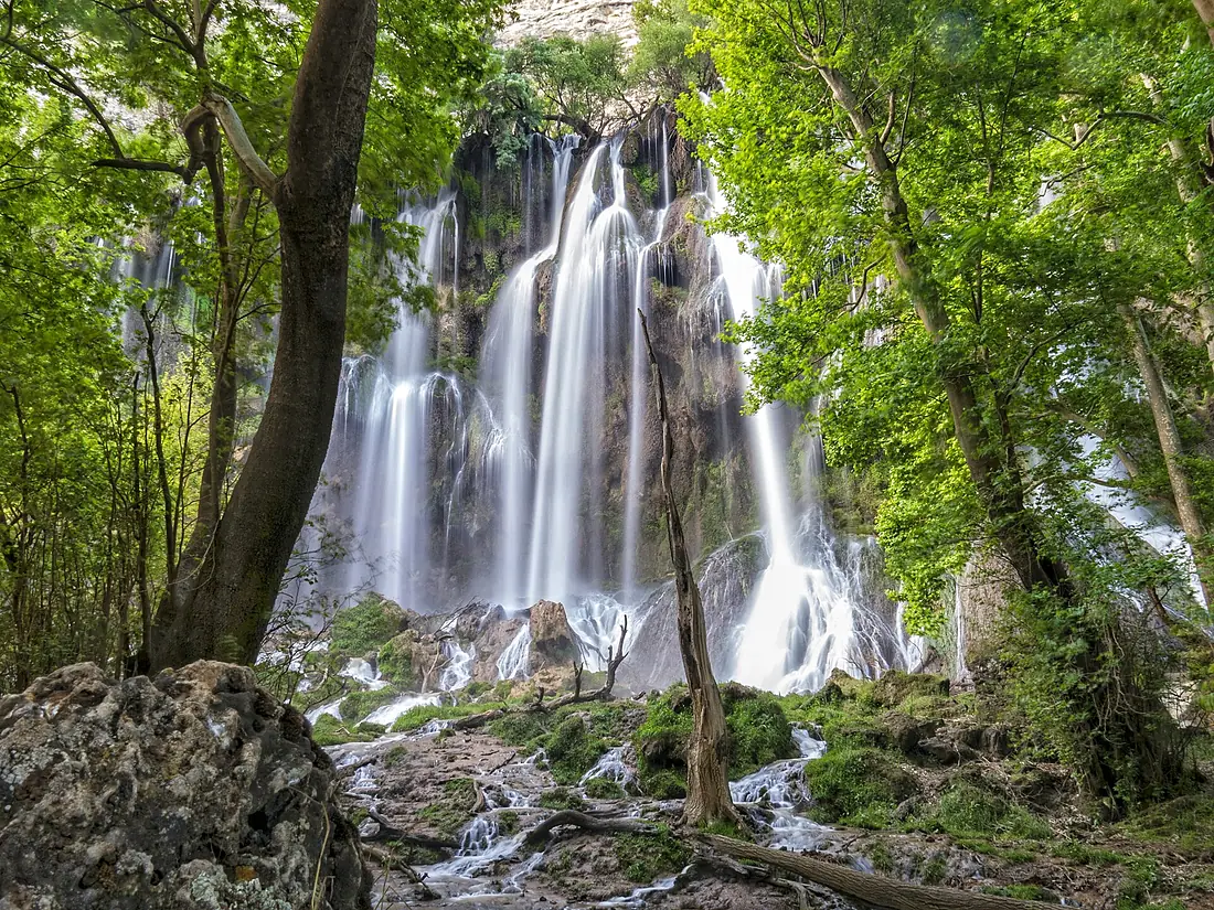 Zardelimeh waterfall by HADI